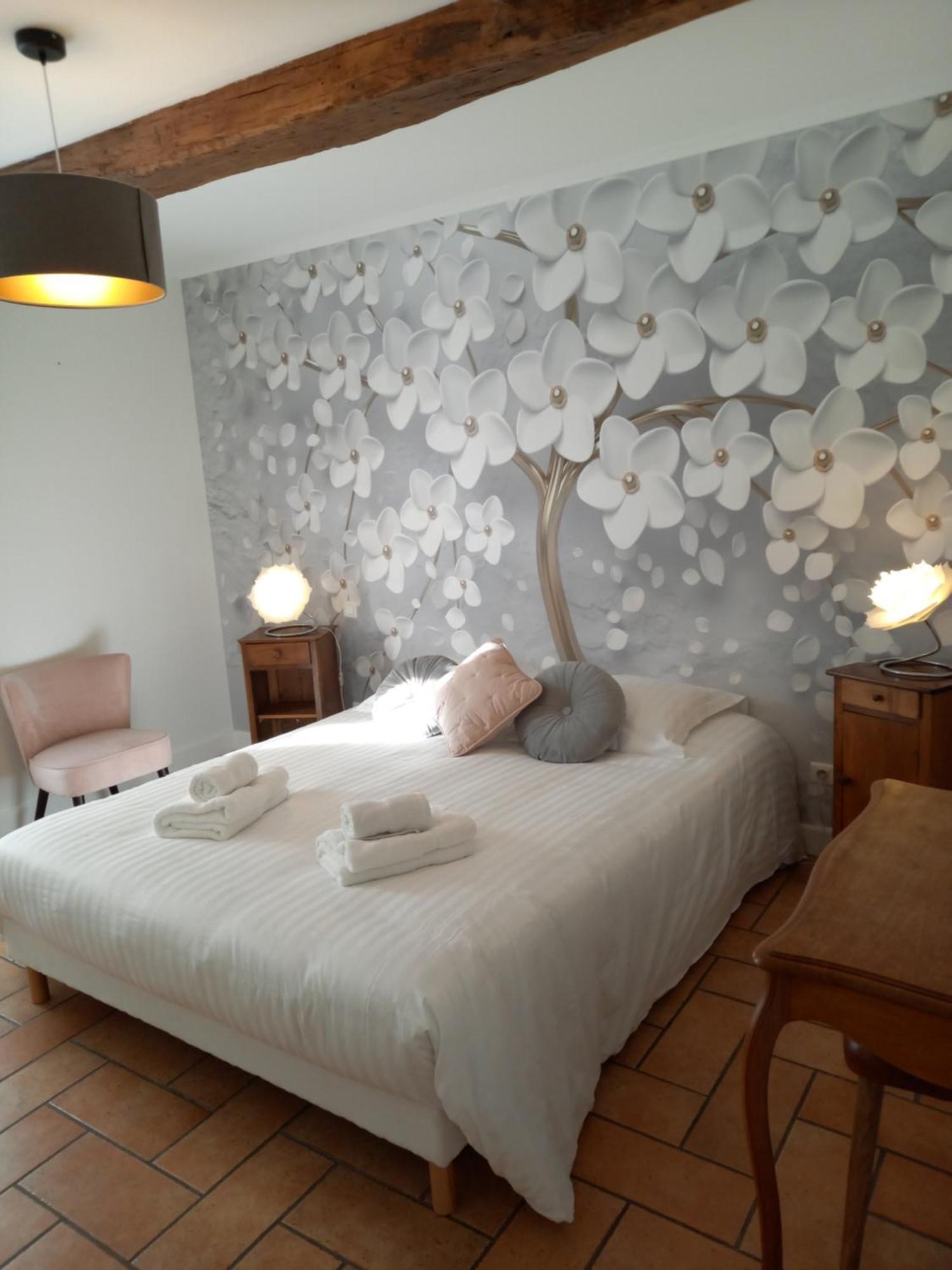 Hotel De La Halle Nolay  エクステリア 写真