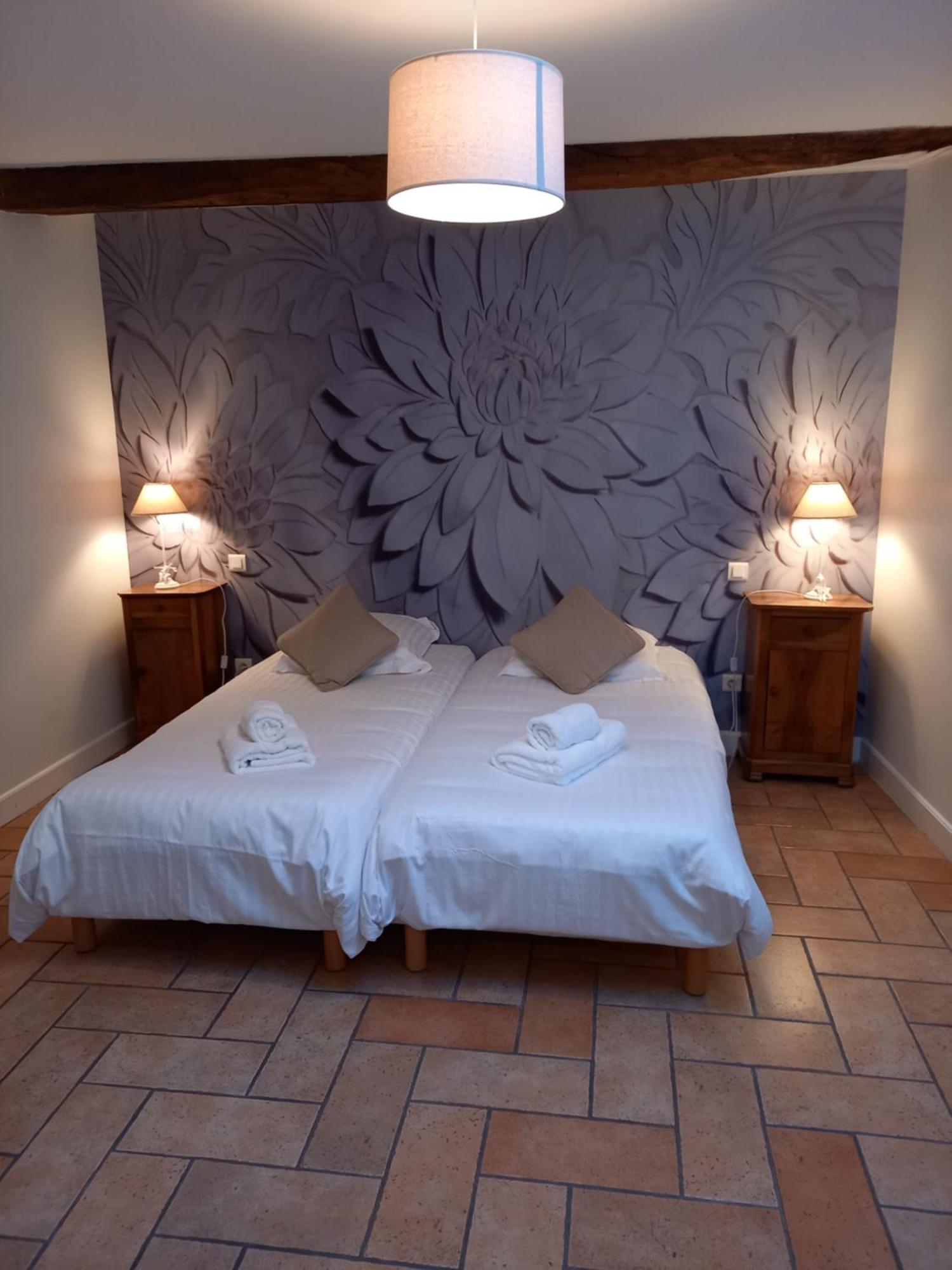 Hotel De La Halle Nolay  エクステリア 写真