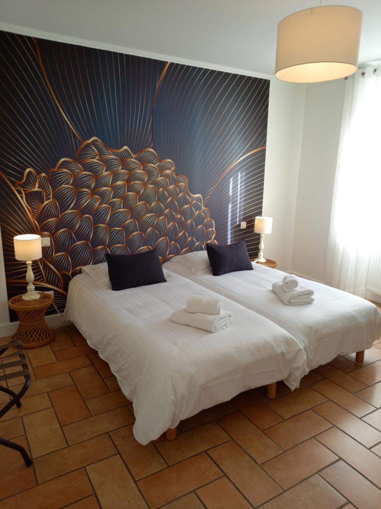 Hotel De La Halle Nolay  エクステリア 写真