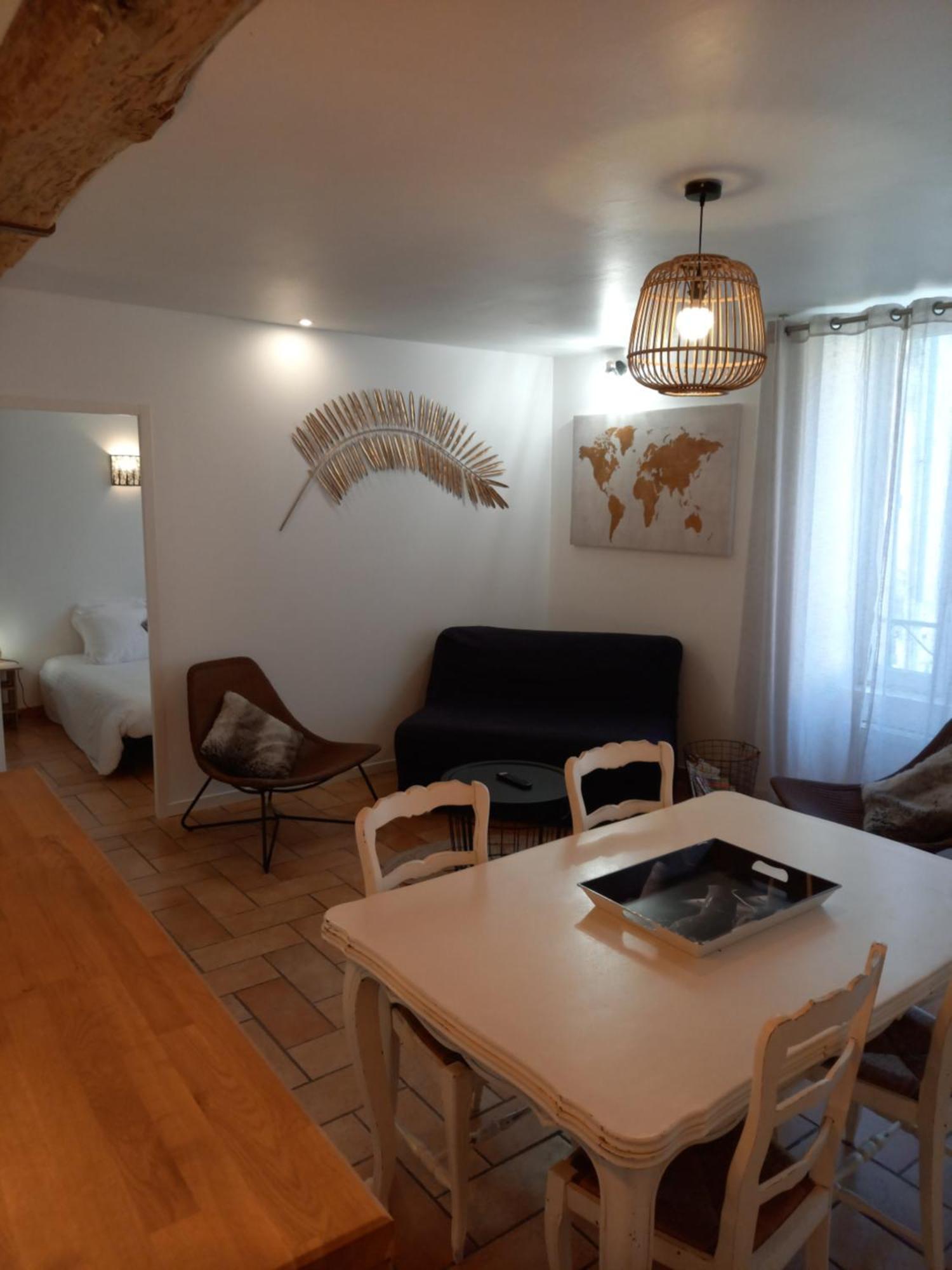 Hotel De La Halle Nolay  エクステリア 写真